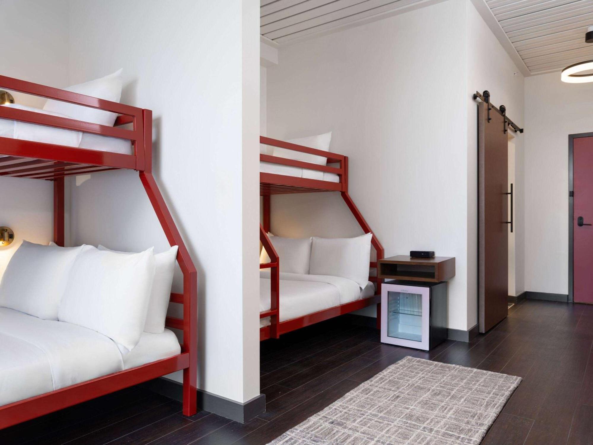 Origin Kansas City Riverfront, A Wyndham Hotel Esterno foto
